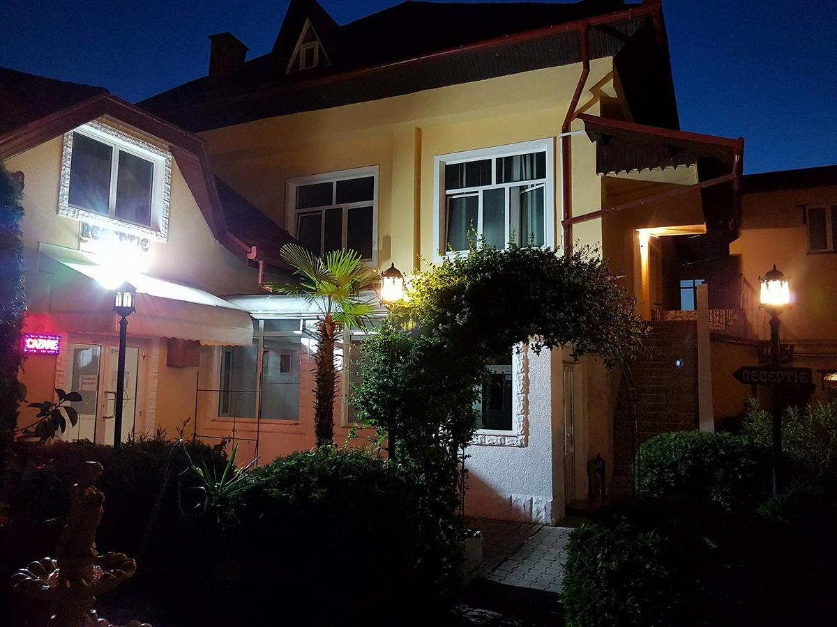 Hotel Viena Târgu-Mureş Zewnętrze zdjęcie
